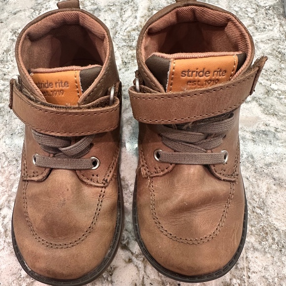 Stride Rite - Toddler Shoes - Picture 1 of 3